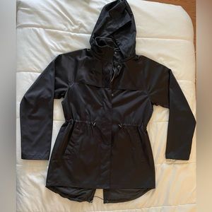 Theory
Black Addison Luxe Sheen Anorak Jacket
Size: US 4 (S) Length: Mid-